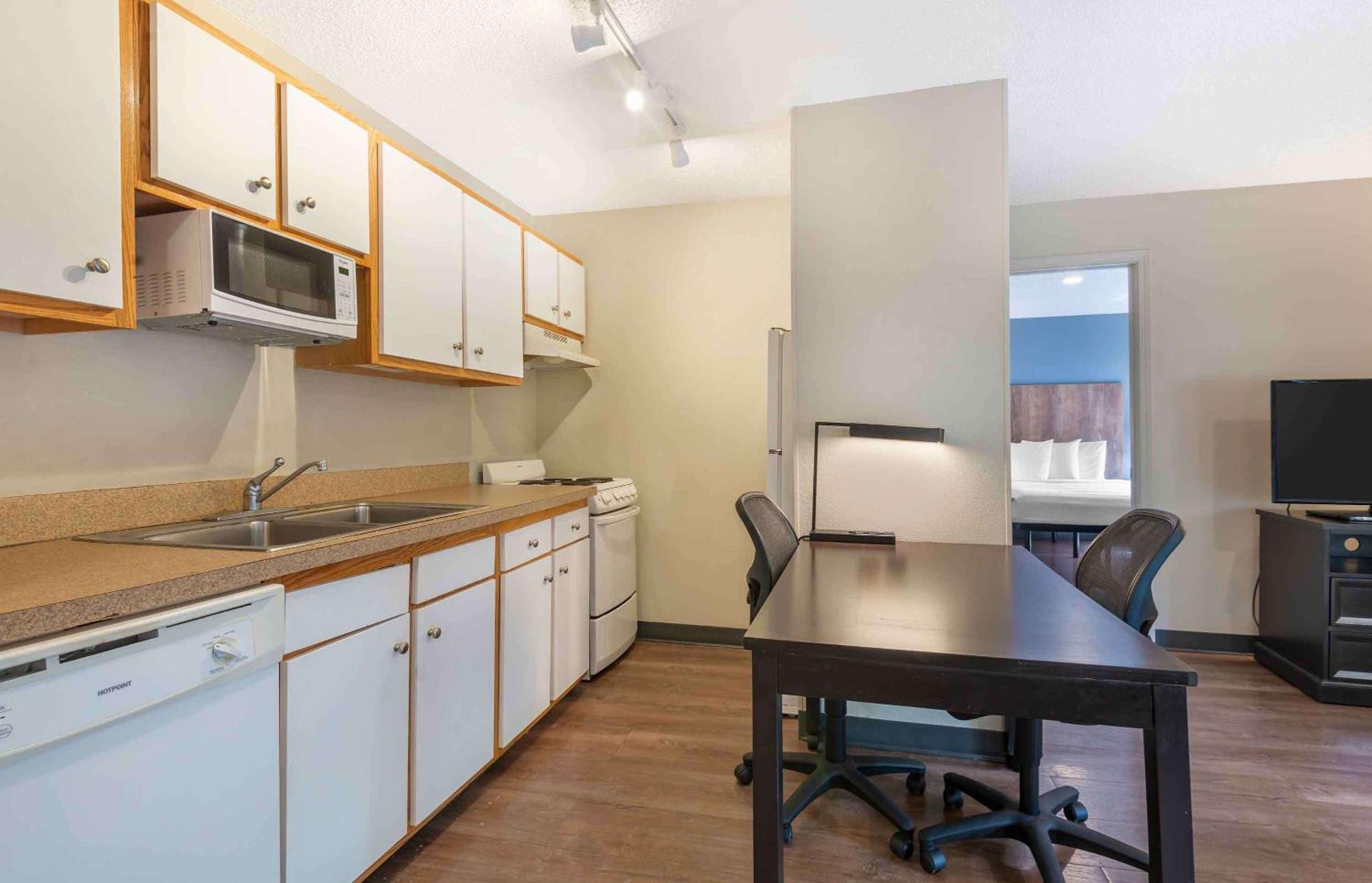 Extended Stay America Select Suites - Charlotte - University Place - E Mccullough Dr Luaran gambar