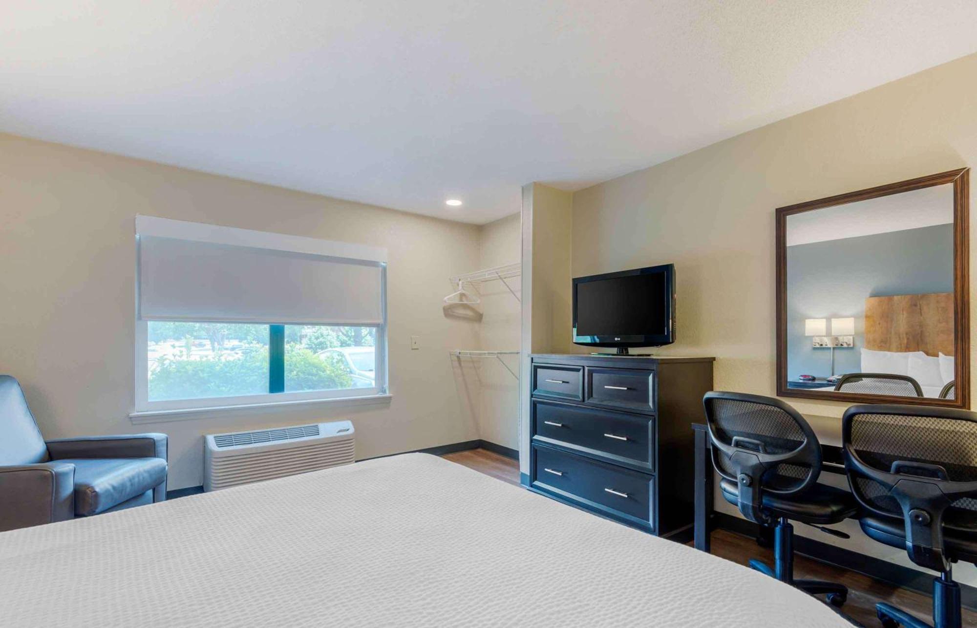 Extended Stay America Select Suites - Charlotte - University Place - E Mccullough Dr Luaran gambar