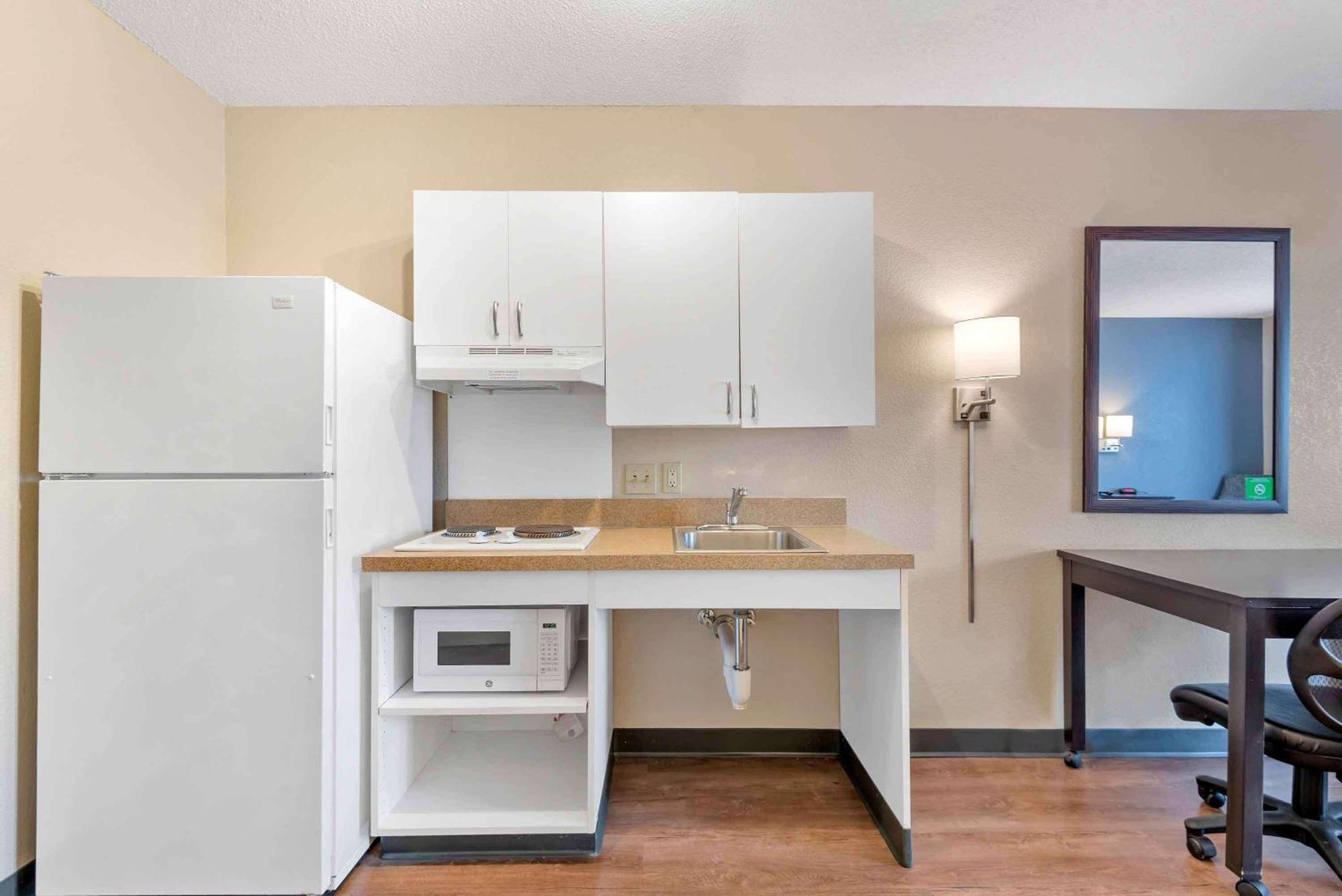 Extended Stay America Select Suites - Charlotte - University Place - E Mccullough Dr Luaran gambar